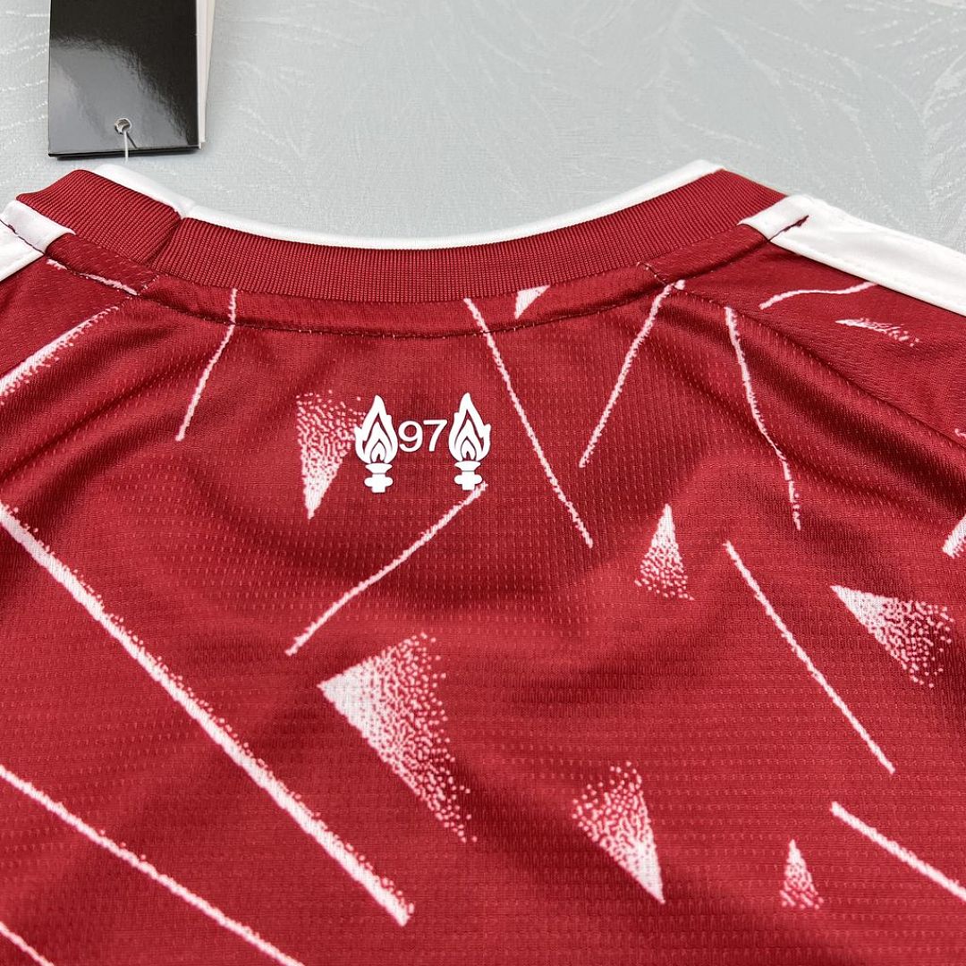 Camiseta Liverpool 2026-27 1ª Equipación - 3