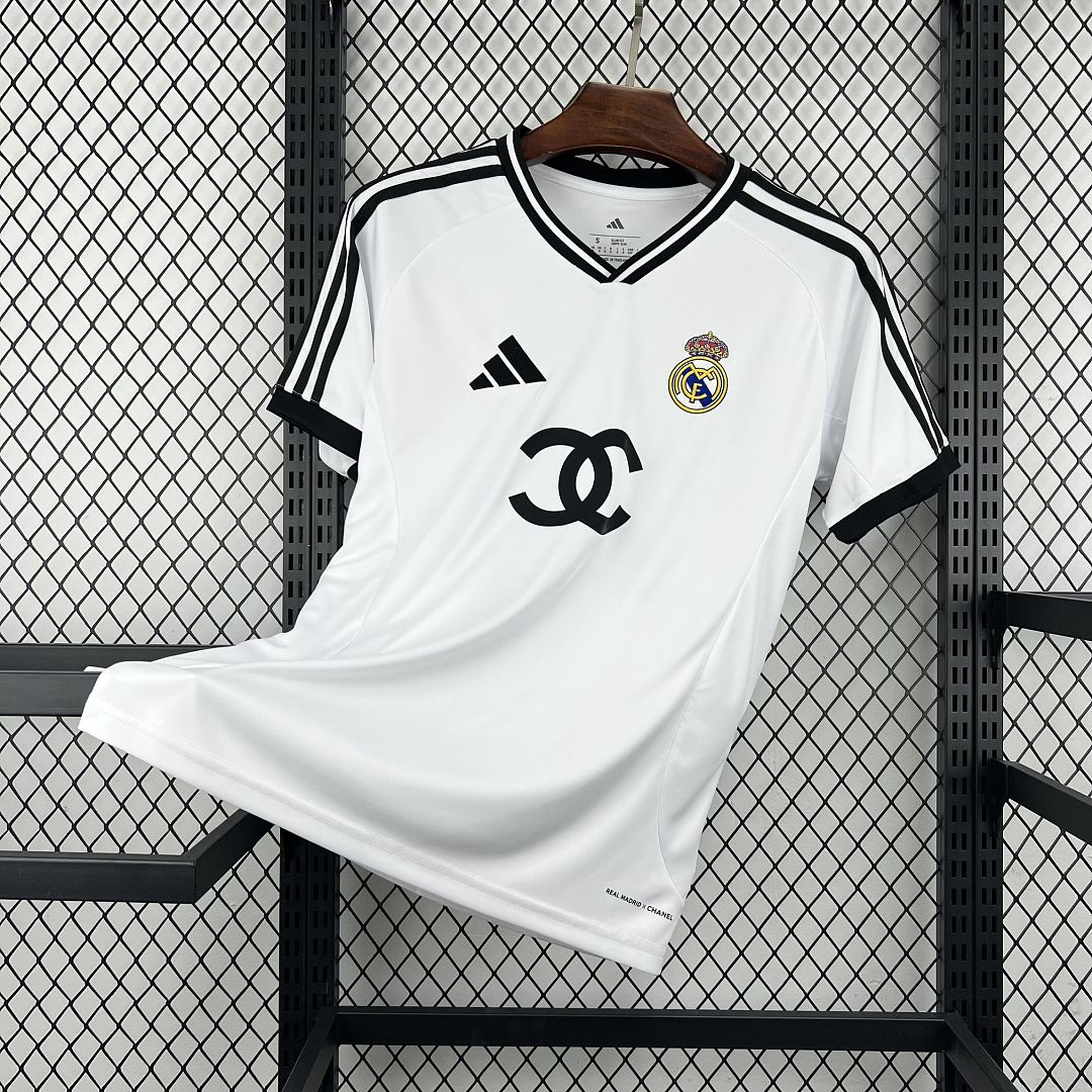Camiseta Real Madrid 2026-27 Edición Especial Camiseta Real Madrid 2026-27 Edición Especial